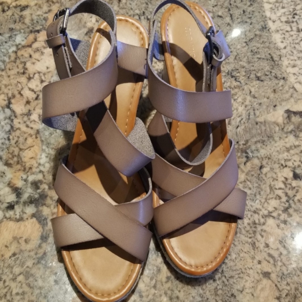 💕Maurices* Wedges